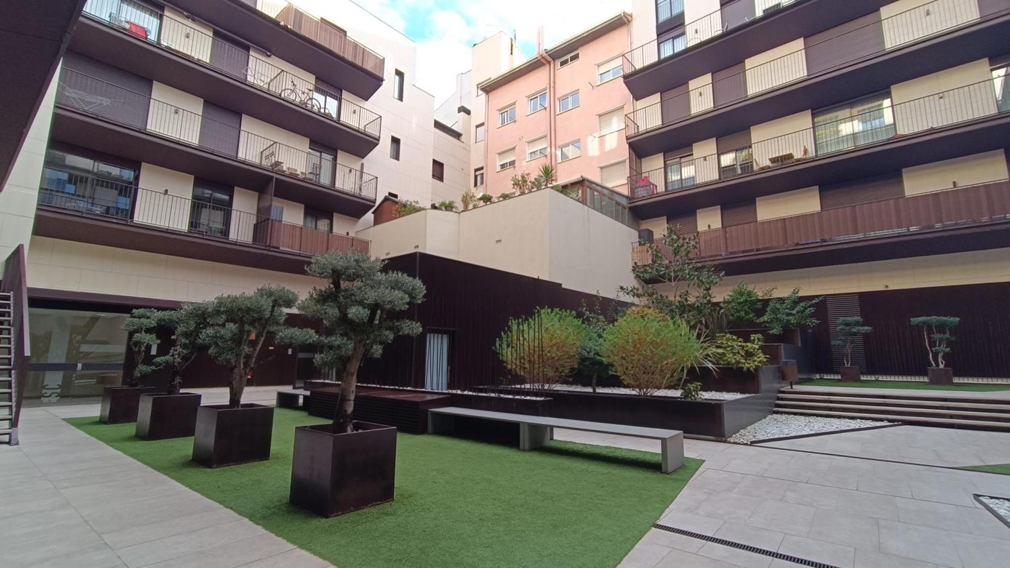 Lc Plaza Del Pilar Apartman Zaragoza Kültér fotó
